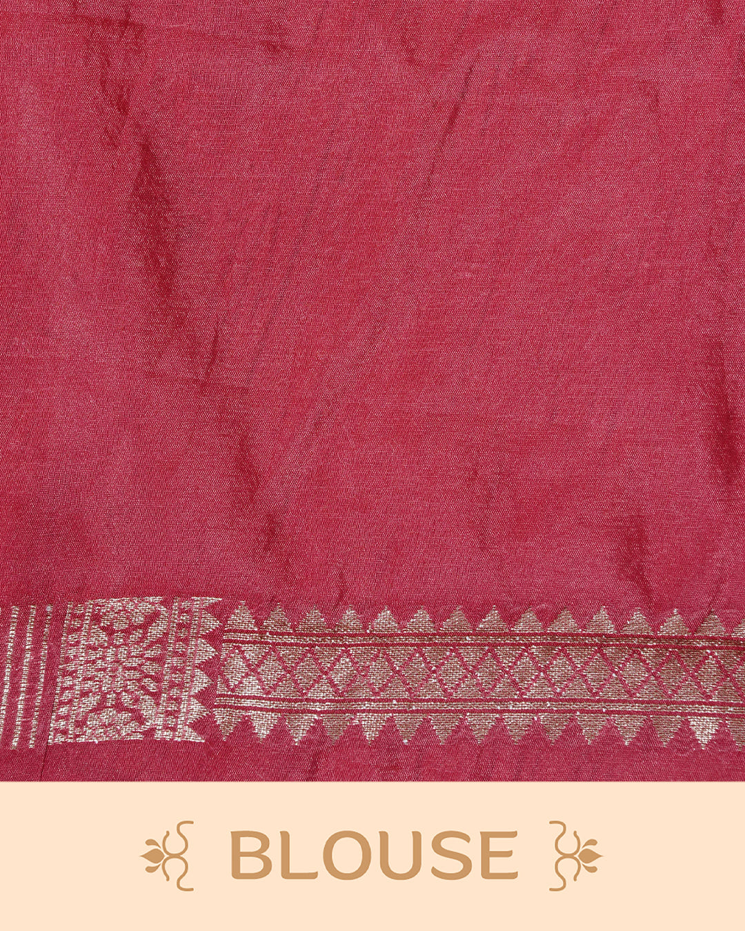 Dark green Colour Semi georgette Saree having zari check with buttas pattern on body, contrast red colour floral designed border, Rich Pallu comes with Matching Blouse piece.