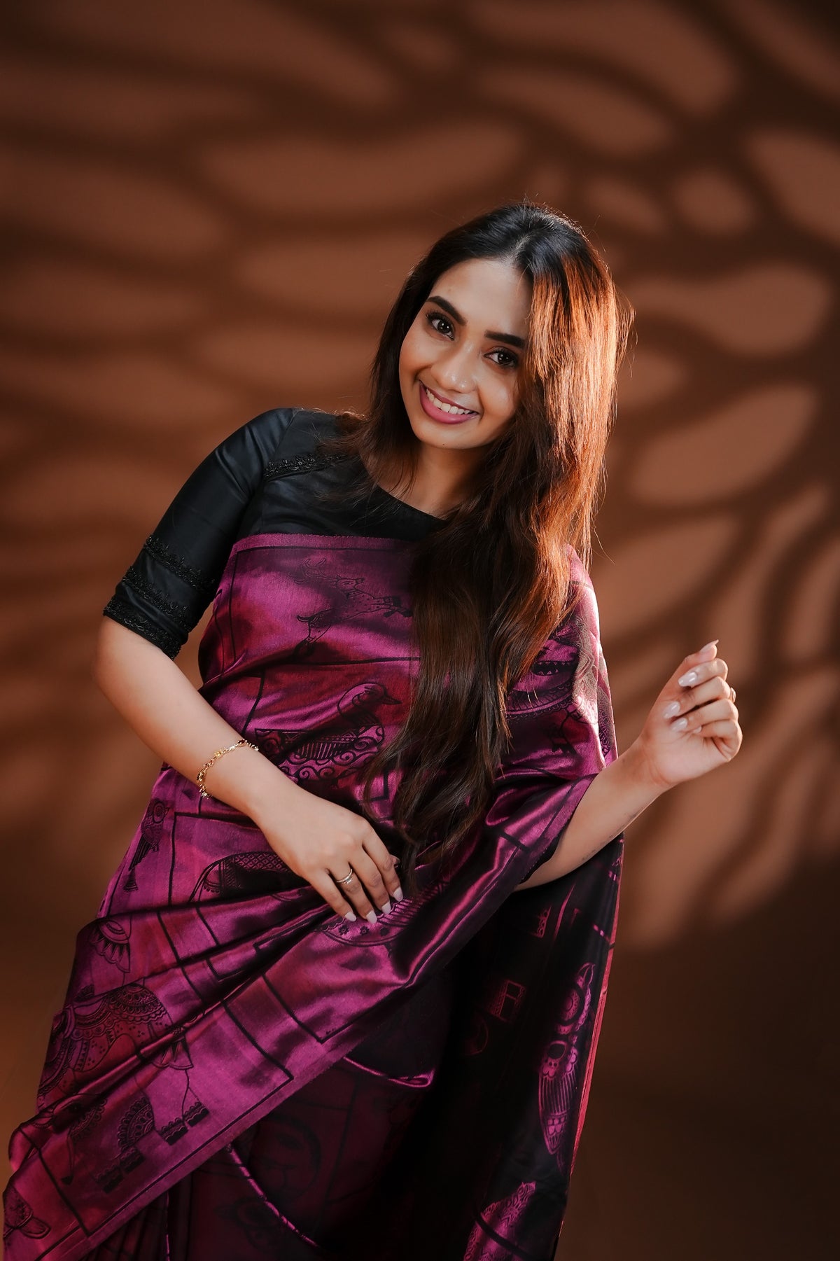 Pink & Black Traditional Kancheepuram Saree featuring metallic zari Elephant, Dove & Peacock motifs in box patterns, with a reversible design offering 2 standing looks and 4 unique pallus, paired with a matching blouse piece.