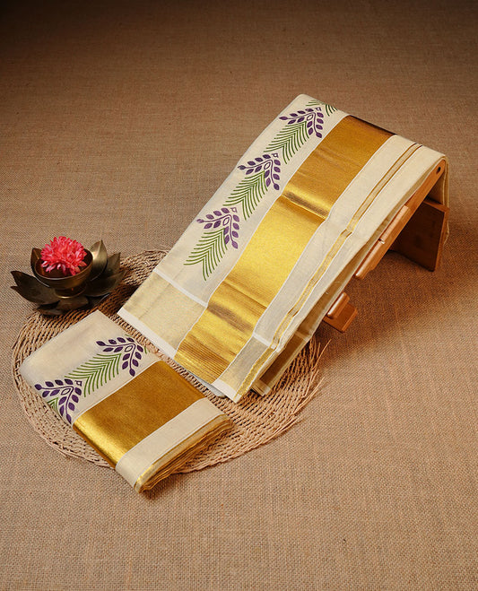 Cream colour Tissue silk set mund Featuring Elegant plain body, Complemented by design print with zari border.