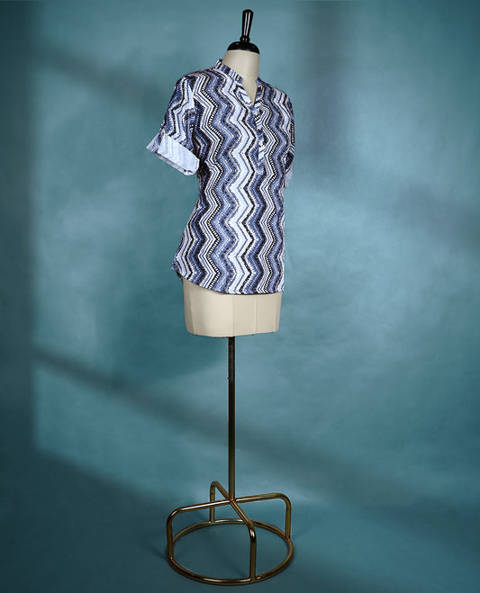 Blue Colour Zigzag Printed Mandarin Collar Short Sleeve Top for Women.