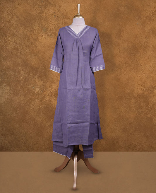 Dark Lavender colour coord set with styled with a V with sweetheart neckline & sleeve,floral pattern on body, knee length design, with matching bottom .