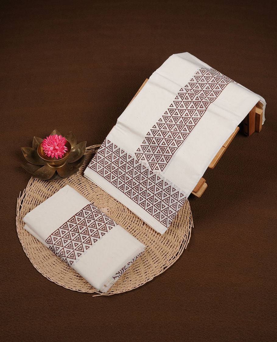 Off white colour cotton set mundu highlights brown colour geometric print across border (2.00/2.80 MTS)