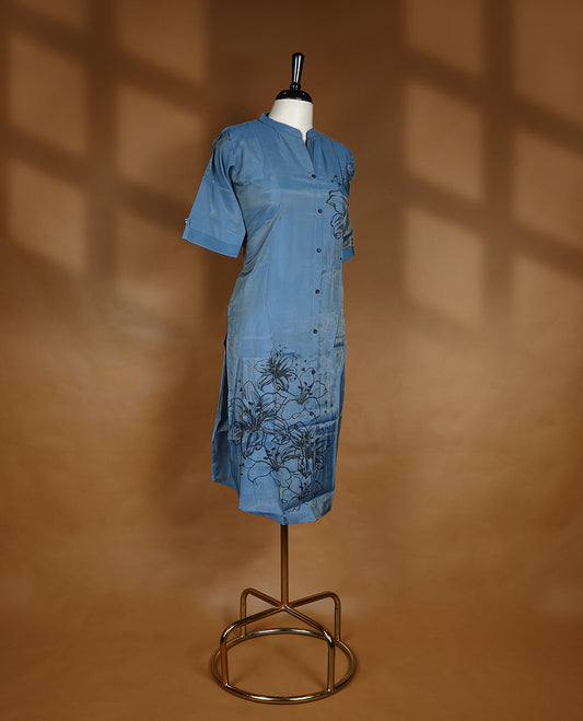 Pastel dark blue colour kurti from TWARA, featuring intricate black digital print on the top, finished with a round collar neckline.