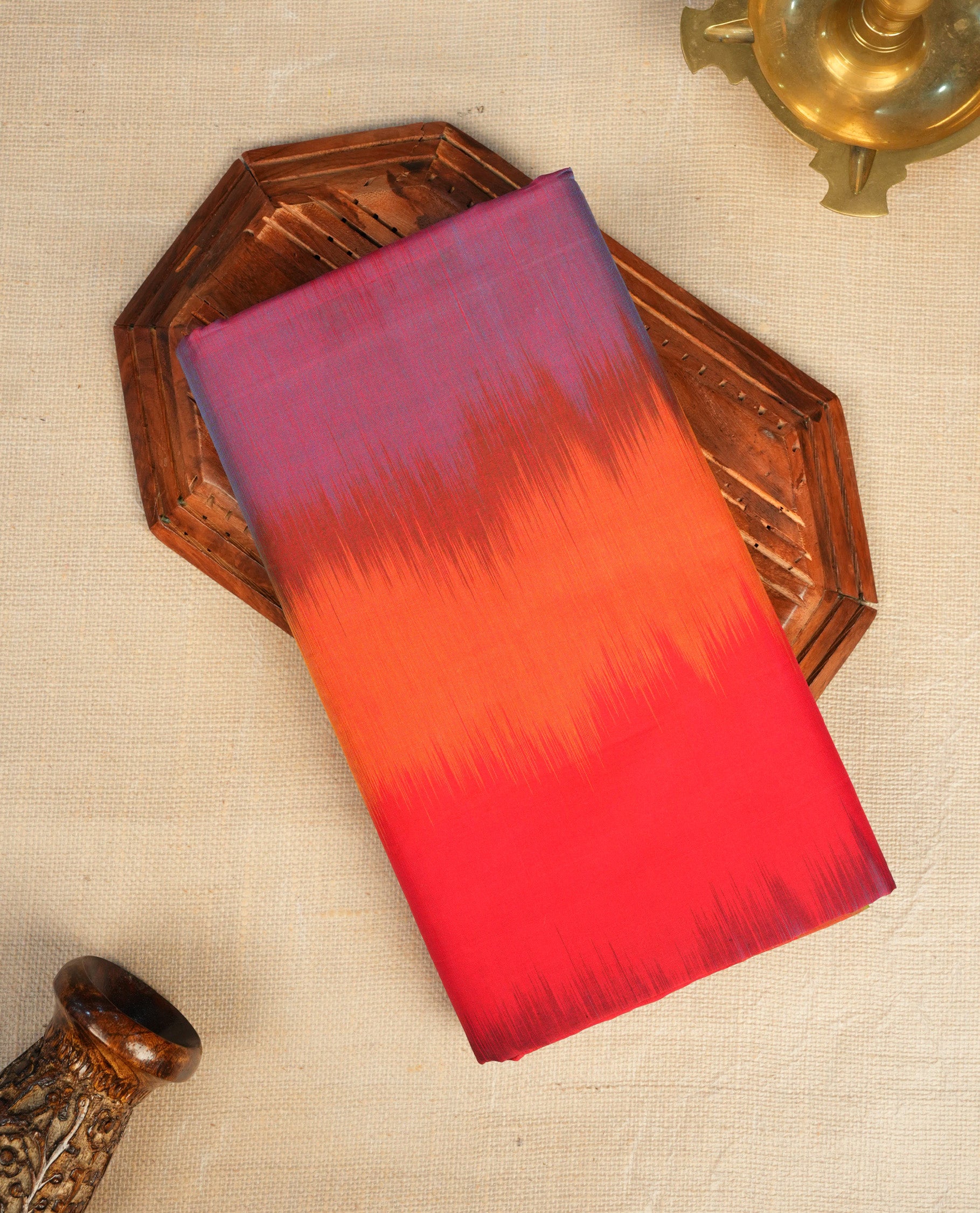 Mangalagiri Cotton saree Featuring  Pochampally Patterned Body , Complemented  By Tissue Border & Contrast  Pallu, Paired With A Matching Blouse Piece