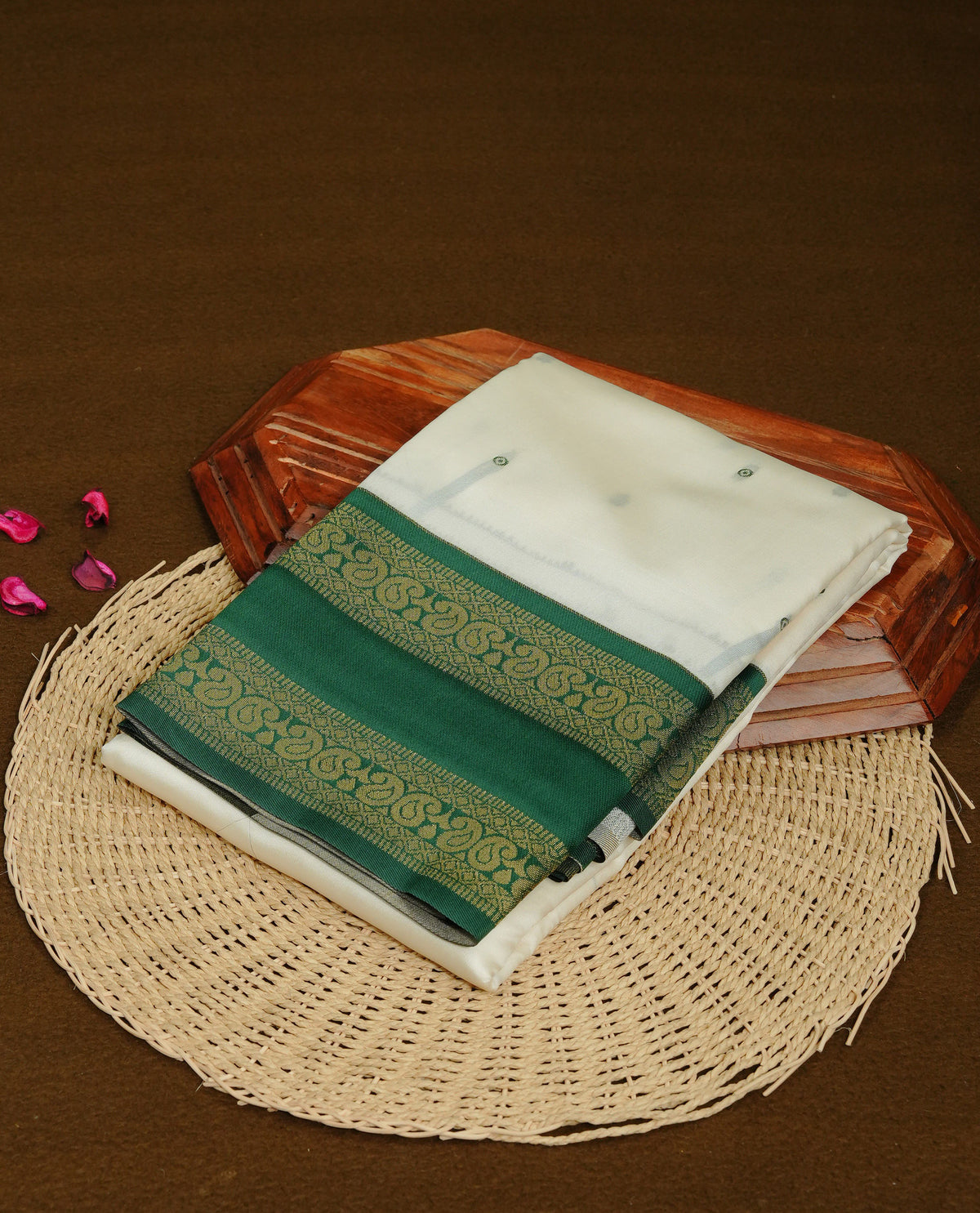 Off White  Colour Semi Silk Saree Featuring  Green thread buttas On Body, Highlighted  by contrast border with Mango motifs, paired with matching blouse piece.