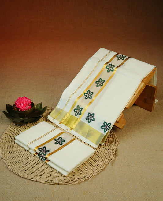 Cream colour cotton Set Mundu With Plain body, enhanced with Gold zari & Green colour Floral printed kara.