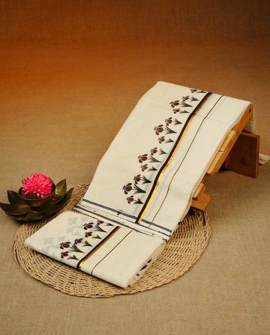 Cream colour cotton set mundu with plain body, featuring Gold zari & Floral print kara.