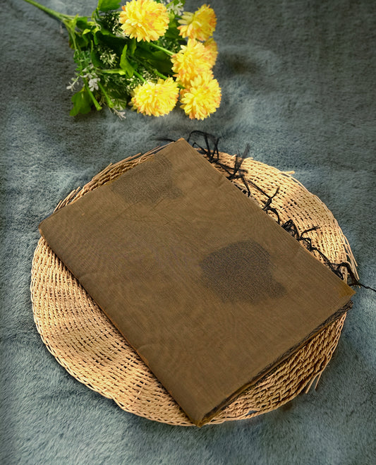 Beige colour soft silk cotton saree adorned with motifs and Enhanced by a beautifully rich black colour woven contrasted pallu & Comes with a matching blouse piece for a complete look.