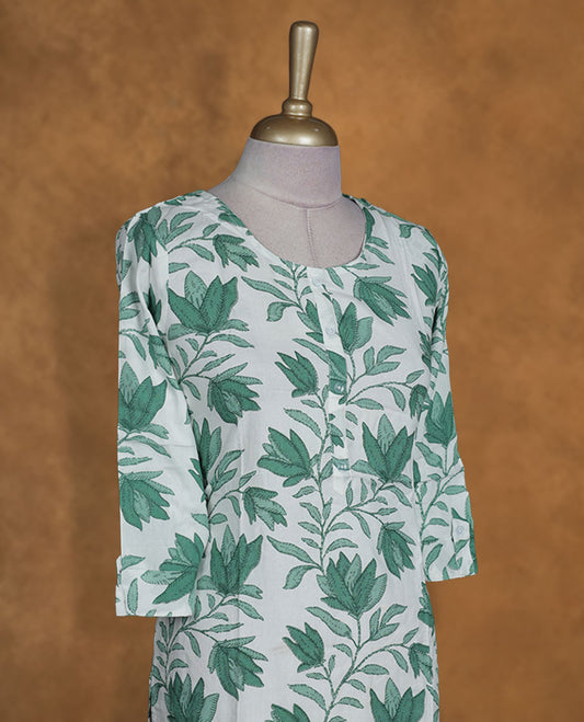 White and green colour kurti with Green floral prints, knee length design, styled with a round neckline and a sleeve .