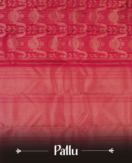 Ruby Red colour Kanchipuram pattern Manthrakodi saree featuring with geometric and banarasi floral antique zari weaving in kanchipuram zari jacquard body, self traditional border and zari jaquard blouse piece.