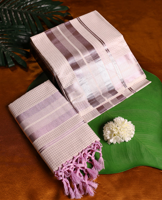 Off white colour cotton SET MUNDU featuring rosegind tiny checked body, complemented by a rosegold Bold border(2.00/2.80 MTS ).