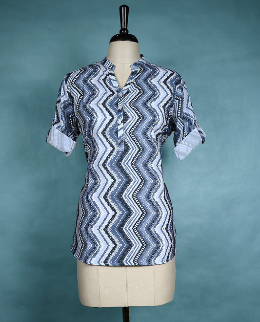 Blue Colour Zigzag Printed Mandarin Collar Short Sleeve Top for Women.
