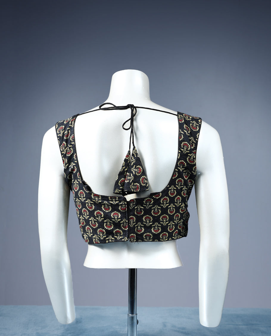 Black Colour Floral Block Print, Deep Neck, Attachable Sleeves, Padded, Ready Made Blouse.
