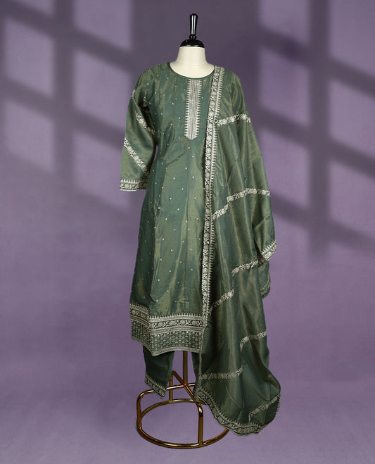 Olive green colour ensemble features a round neckline with delicate threadwork, complemented by 3/4th sleeves and an intricately bordered dupatta for a graceful finish.