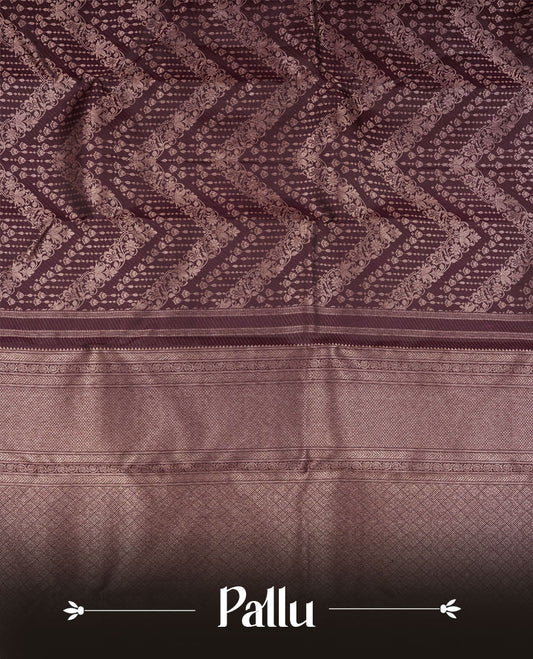 Coffee Brown colour Kanchipuram pattern Manthrakodi saree featuring geometric antique zari jacquard pattern, geometric zari border and zari jaquard blouse piece.