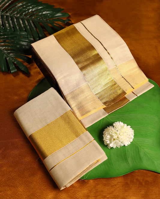 Light Gold colour tissue SET MUNDU featuring a plain body, complemented by a Bold Gold toned 3 Inch border(2.00/2.80 MTS ).