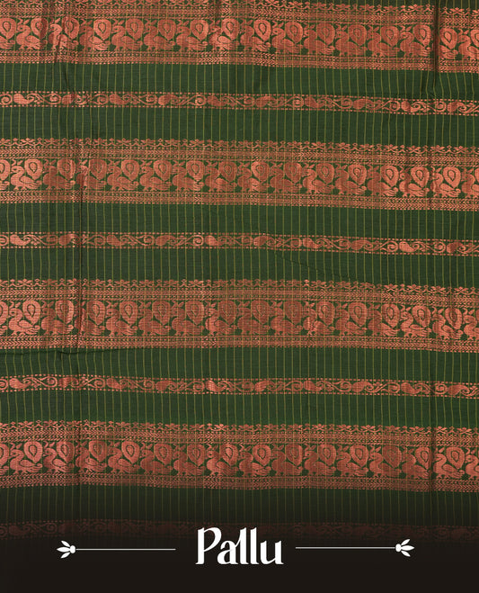 Magenta purple coloured mixed Kalyani cotton saree featuring copper zari checks on the body, complemented by a dark green coloured border and pallu adorned with copper zari patterns, Paired with a matching blouse.