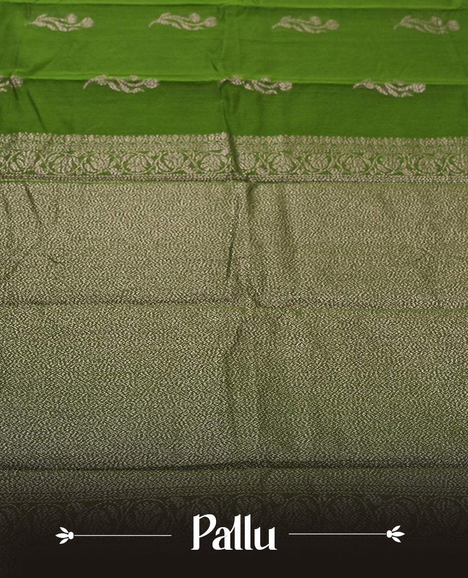 Dark Green Colour Silk Cotton Saree with Dark Silver Floral Butta Body, Contrasting Dark Silver Zari Pallu & Border, Floral Vine Motifs, and Matching Plain Woven Blouse Piece