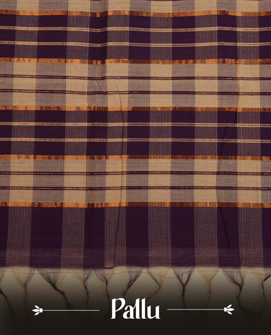 Purple and off-white checked Mangalagiri cotton saree with an elegant antique zari border and contrast pallu. Comes with a matching blouse piece