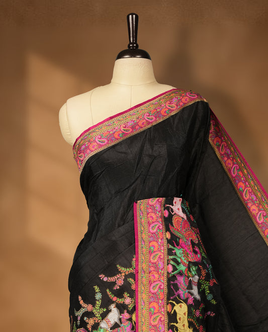 Black Pashmina Silk Saree with Plain Body, Accented by Vibrant Multicolor Embroidered Elephant, Horse, and Floral Motifs on Rich Pink-Green Zari Border & Grand Pallu, Paired with Matching Blouse Piece