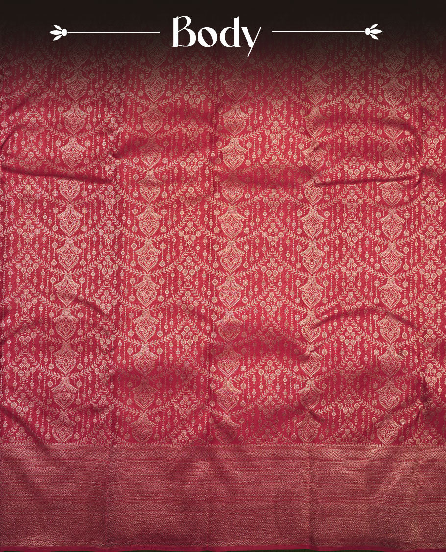 Dark Maroon colour Kanchipuram pattern Manthrakodi saree featuring geometric antique zari jacquard pattern, self turning border and zari jaquard blouse piece.