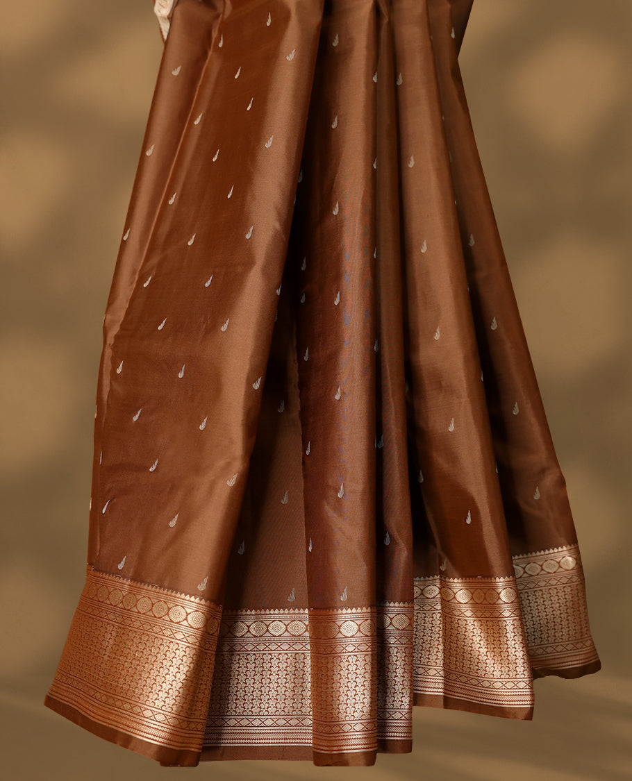 Russet Brown Colour Vasundhara Silk Saree having Thread  Buttas in Body with Border and Self Coloured Blouse