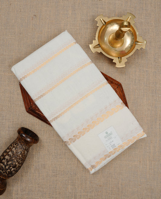 Off white colour Sungudi cotton saree featuring Gold zari stripes on body, Gold zari design on Self colour border, paired with matching blouse piece.