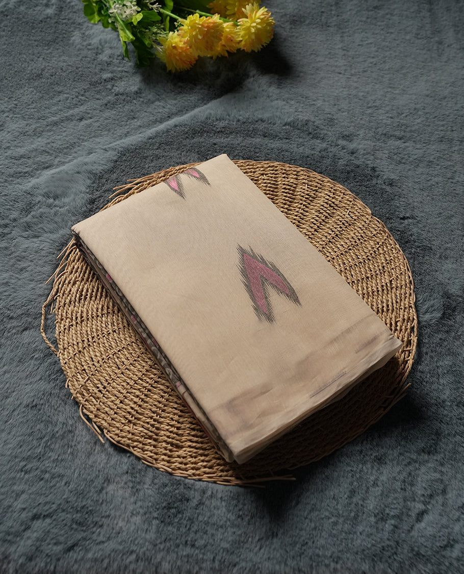 Beige Colour Silk Cotton Saree with Pink and Grey Arrow Motifs Body, Accented by brown and Pink Geometric Pattern Pallu, Paired with Matching Blouse Piece