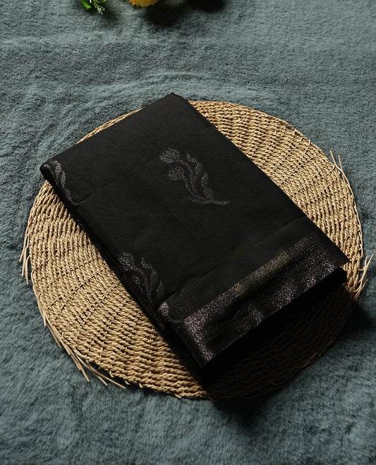 Black Colour Silk Cotton Saree with Rose Gold Floral Butta Body, Rose Gold Zari Pallu & Border, Floral Vine Motifs, and Matching Plain Woven Blouse Piece