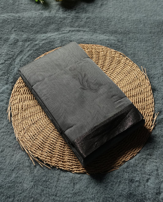 Dove Gray Colour Silk Cotton Saree with Dark Silver Leaf Butta Body, Contrasting Black Silver Zari Pallu & Border, Geometric Patterns, and Matching Plain Woven Blouse Piece