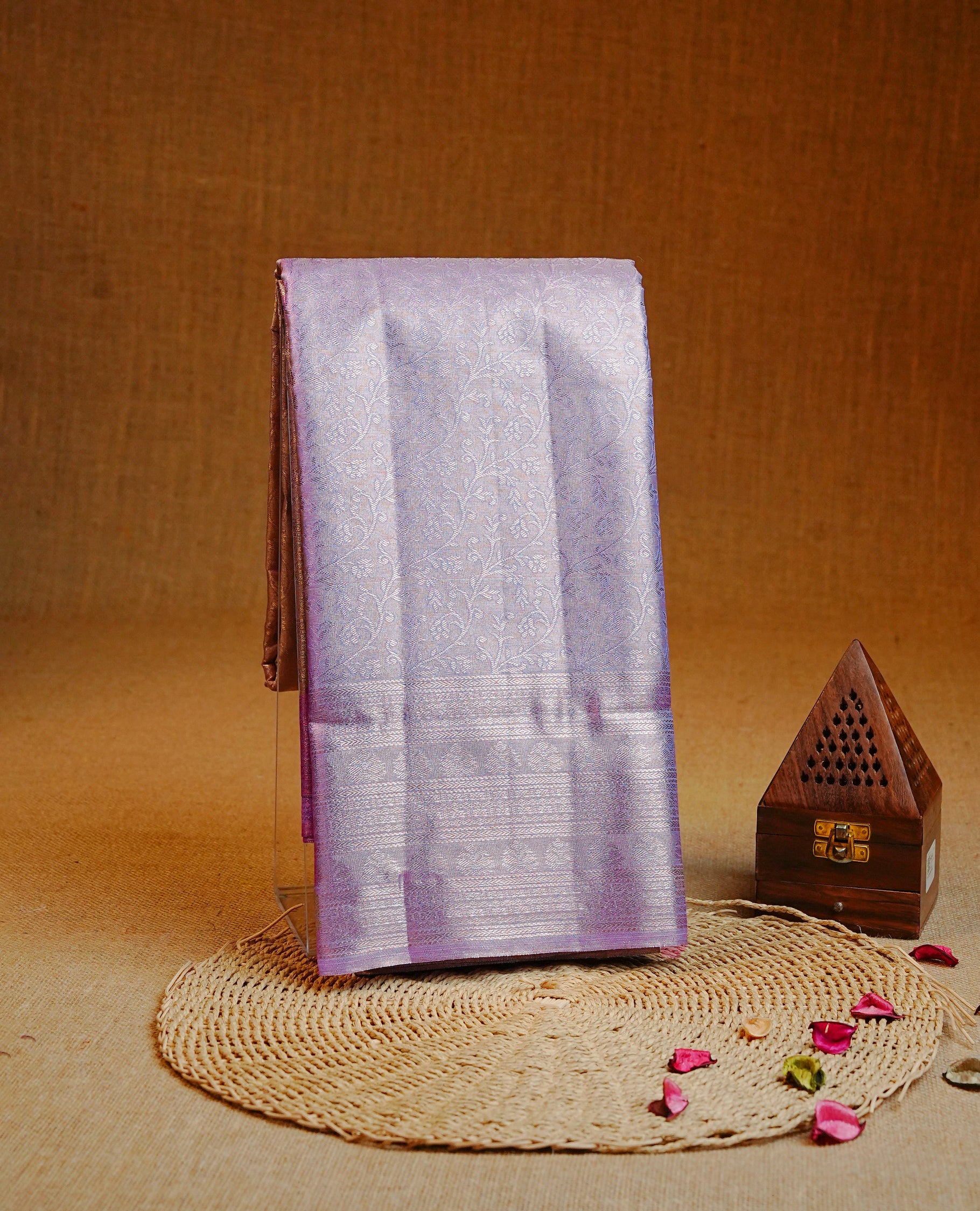 Lavender & Silver colour Double shade Semi tissue silk saree featuring self color kodi pattern on body, self colour with traditional border, paired with matching.
