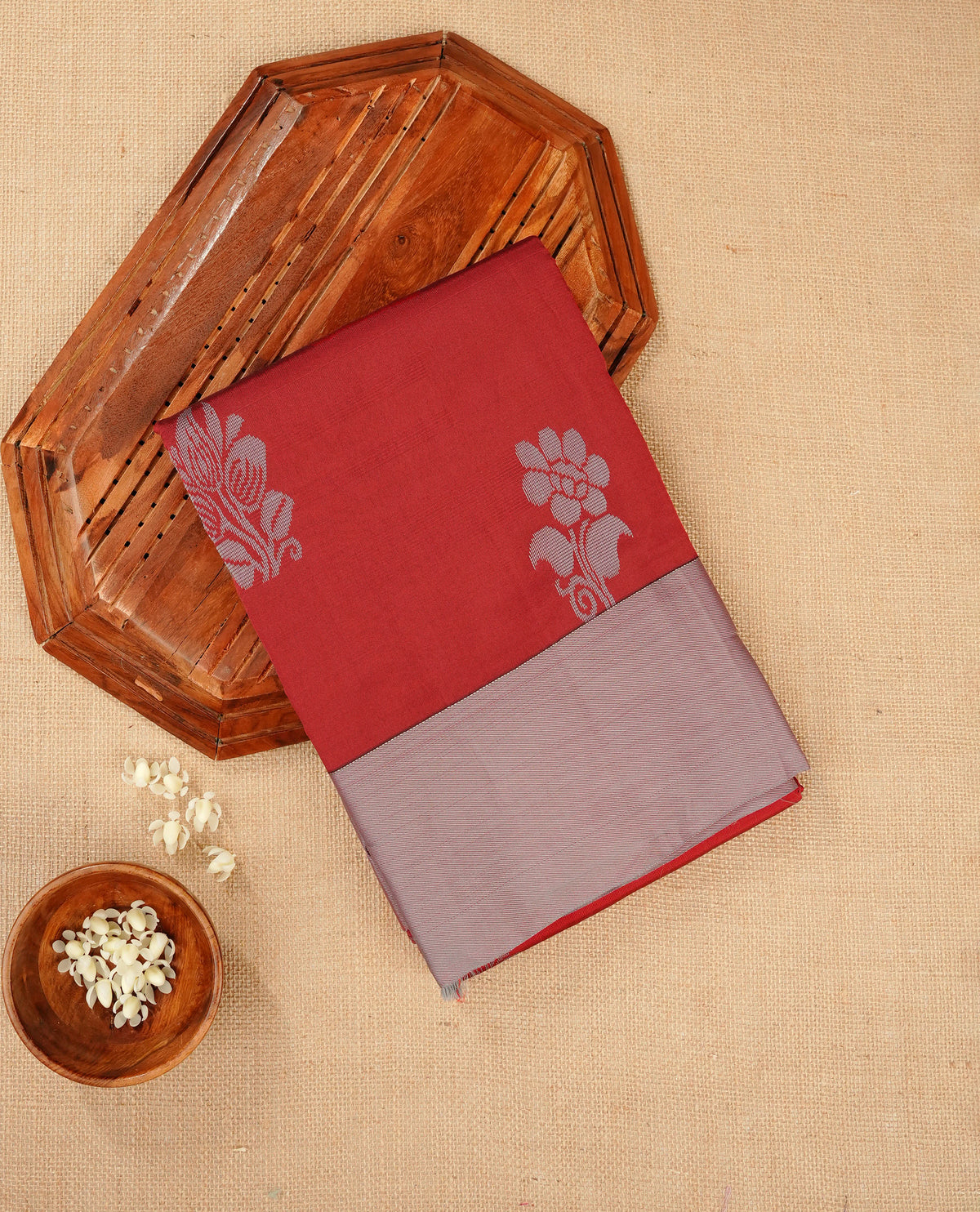 Red colour silk cotton saree featuring reddish grey colour thread motifs on body thread detiled contrast borders & pallu,comes with matching blouse piece