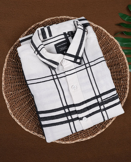 White and Black Colour Checked NORTH REPUBLIC Full Sleeve Shirt for Men