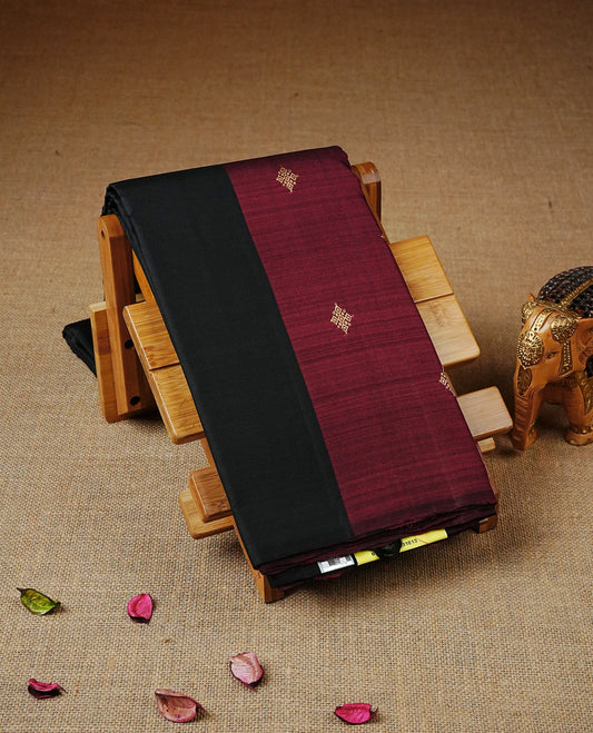 Black & Maroon Dual Colour Traditional Kancheepuram Saree