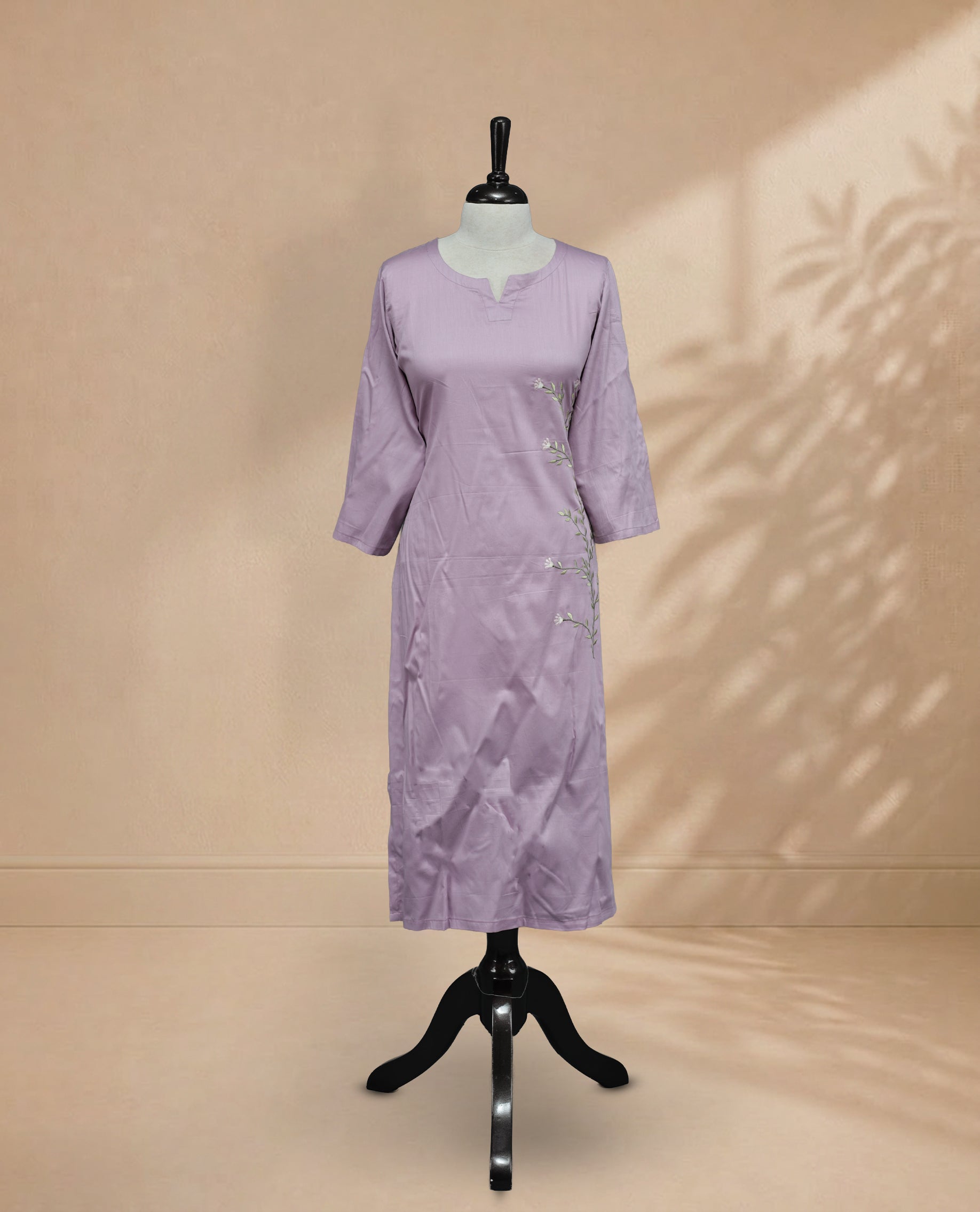 Lavender Colour Kurti Featuring U-Shaped Neckline, delicate  floral vine embroidery Work On Body & Sleeve