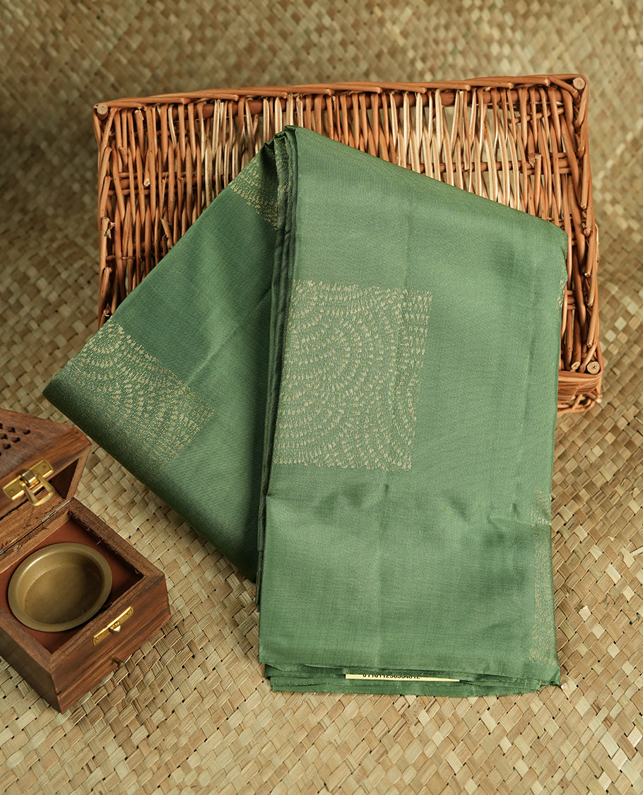 Pista green Colour Pure Kancheepuram Silk Saree having gold Square pattern on Body without Border and matching Blouse