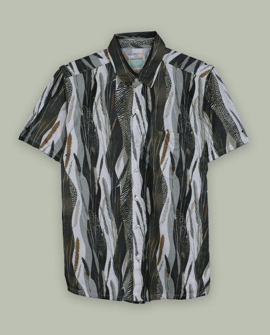 Green, black, and white shirt features a classic spread collar and short sleeves, Its bold feather like print and lightweight fabric make it perfect for casual wear or tropical getaways.