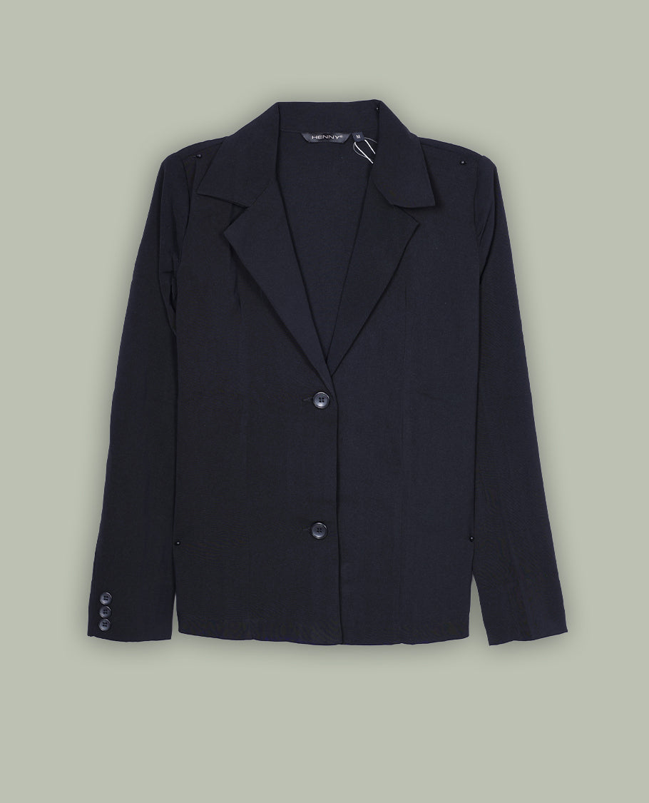 Black colour blazer featuring a notched lapel collar, button-front closure and flap pockets, finished with long sleeves and a tailored silhouette.