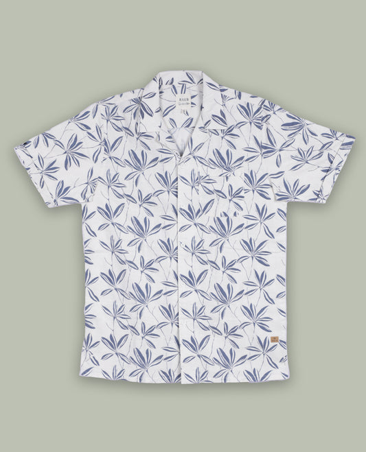 Off white colour short sleeve shirt features a rounded spread collar and a greyish blue colour jacquard print all over & its ideal for both casual days and laid back evenings.