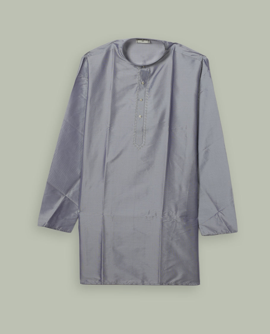 Silver colour mens kurta featuring elegant embroidery on the neckline & Crafted in a refined style with full sleeves, offering a perfect blend of tradition.