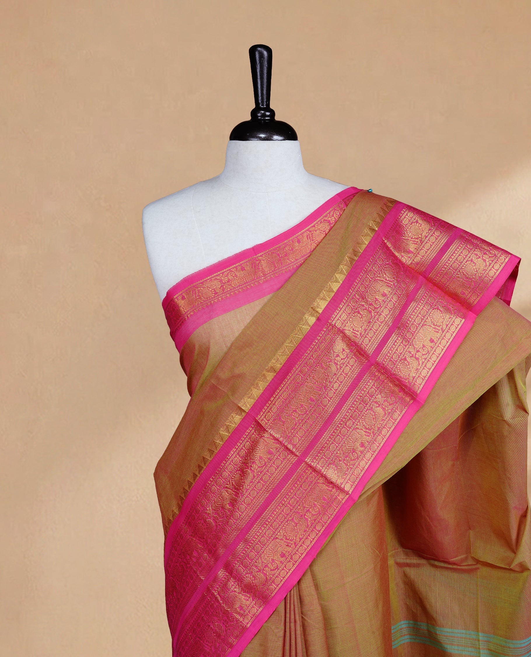 Olive Colour Chettinad cotton saree featuring elegant plain body , complemented by contrast Magenta colour with traditional border, comes with matching blouse piece.