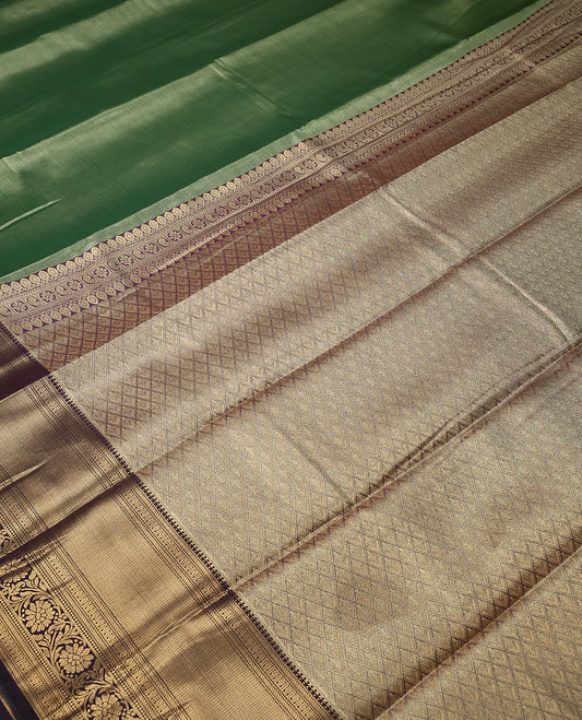 Pastel Green Colour Art Tissue Saree having Plain Body with Dark Purple Border and Blouse