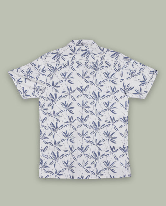 Off white colour short sleeve shirt features a rounded spread collar and a greyish blue colour jacquard print all over & its ideal for both casual days and laid back evenings.