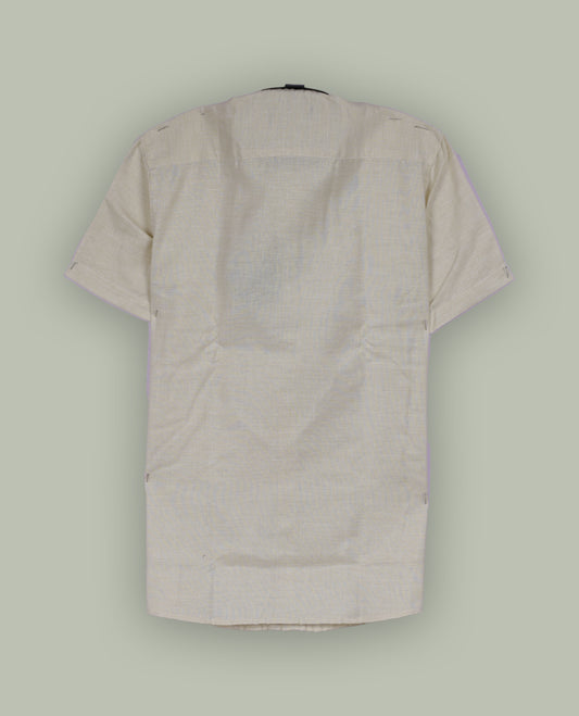 Light beige colour Oxemberg short sleeve shirt with a classic spread collar, Crafted from soft, breathable fabric, it ensures all day comfort and a smart, casual look.