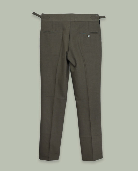Dusty olive colour men’s pant featuring a clean waistband with side buckle adjusters, neat front pleats, slant pockets and back welt pockets, finished with a straight leg fit.