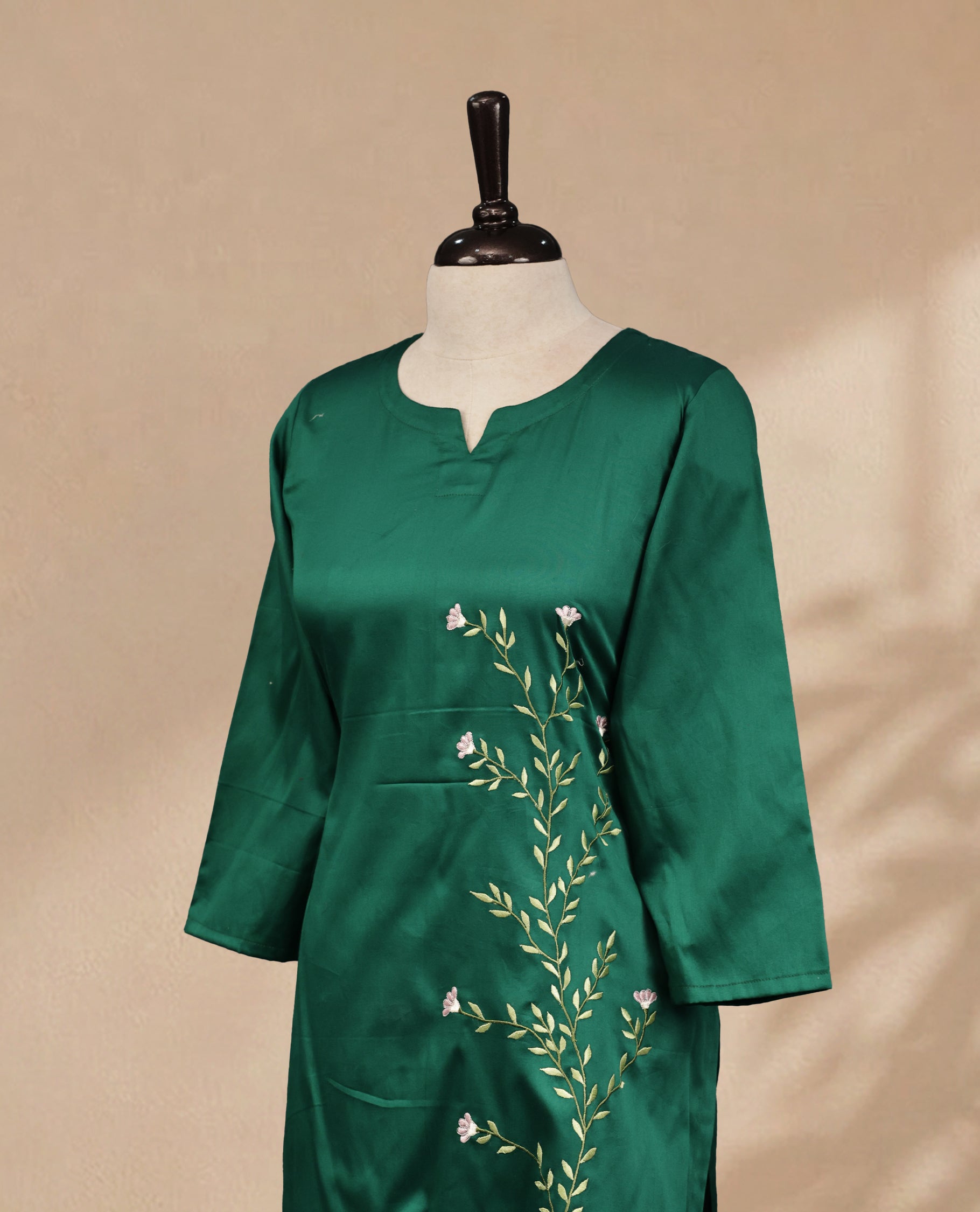 Peacock Green Colour Kurti Featuring U-Shaped Neckline, delicate  floral vine embroidery Work On Body & Sleeve