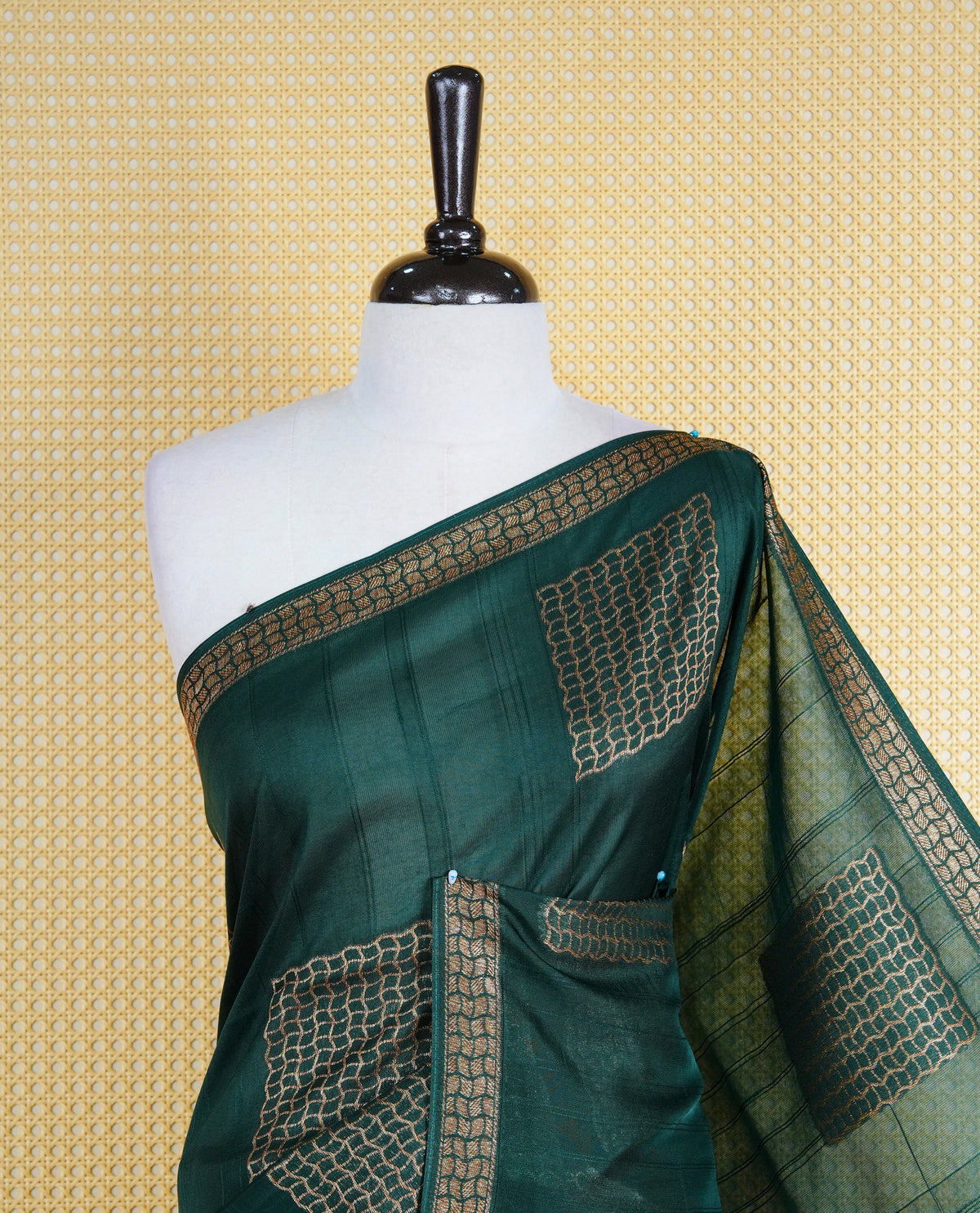 Dark green colour semi banaras tussar georgette saree