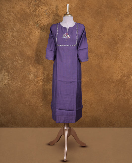 Dark Lavender colour kurti with styled with a thread & cut beats pattern around neckline, print on body knee length design, and a sleeve .