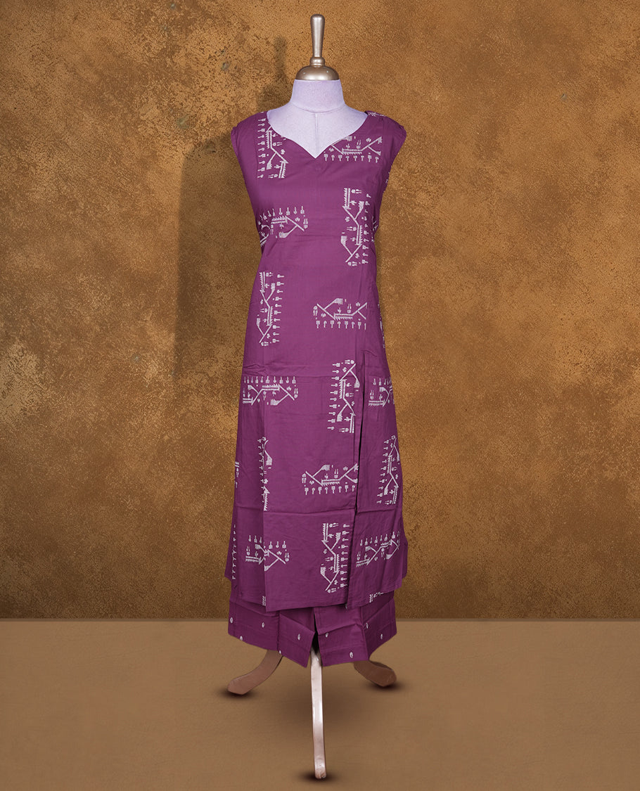 Purple colour coord set featuring cream colour pattern cross kurti and matching bottom pant.