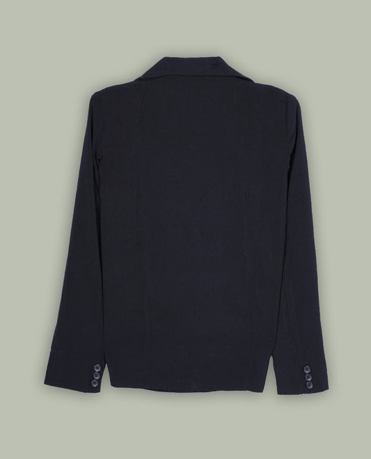 Black colour blazer featuring a notched lapel collar, button-front closure and flap pockets, finished with long sleeves and a tailored silhouette.